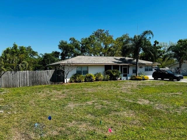 308 LINDEN DR