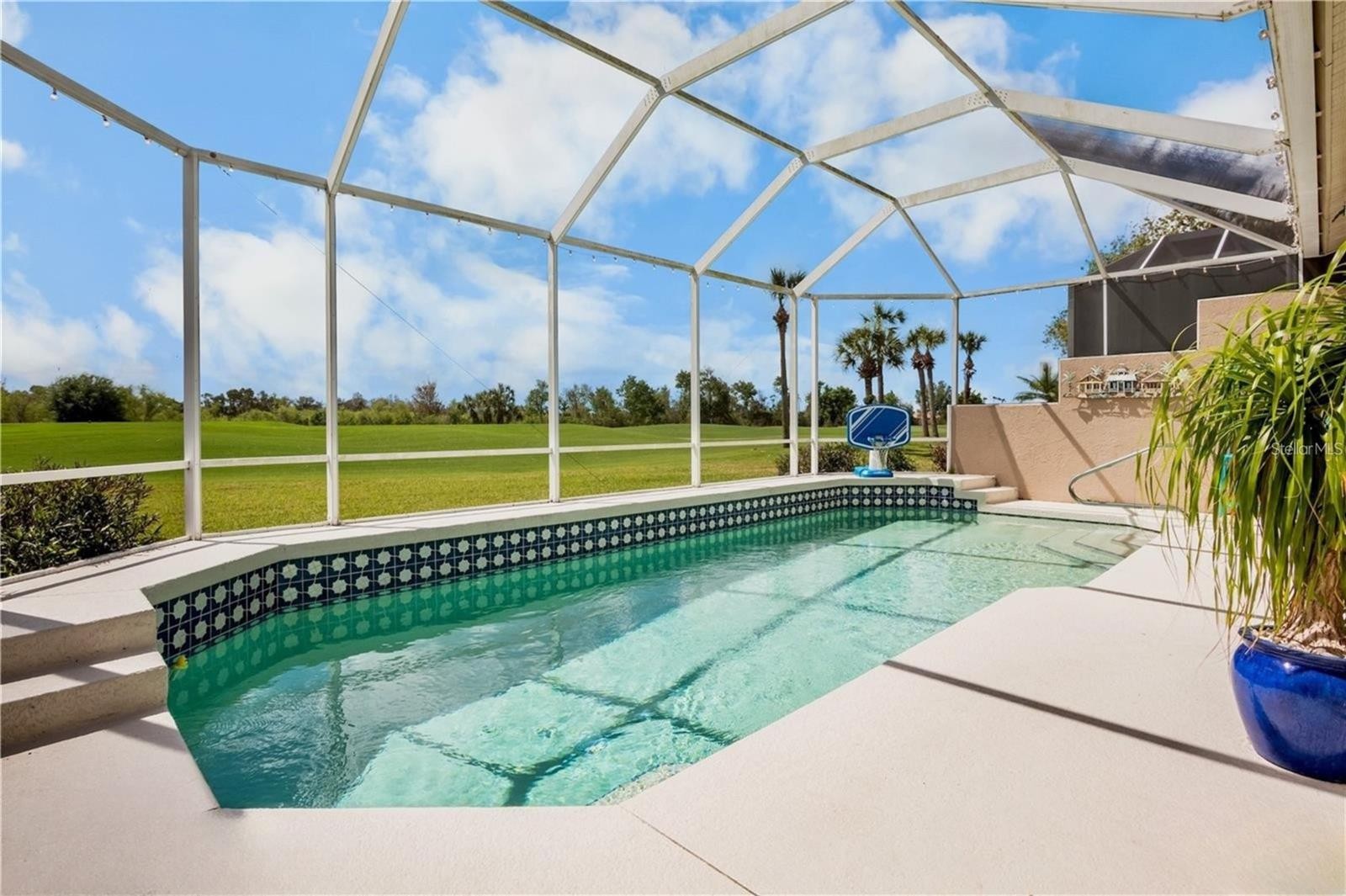 4383 SAMOSET DR