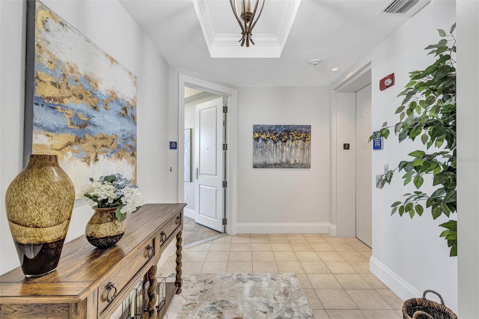 140 RIVIERA DUNES WAY #206