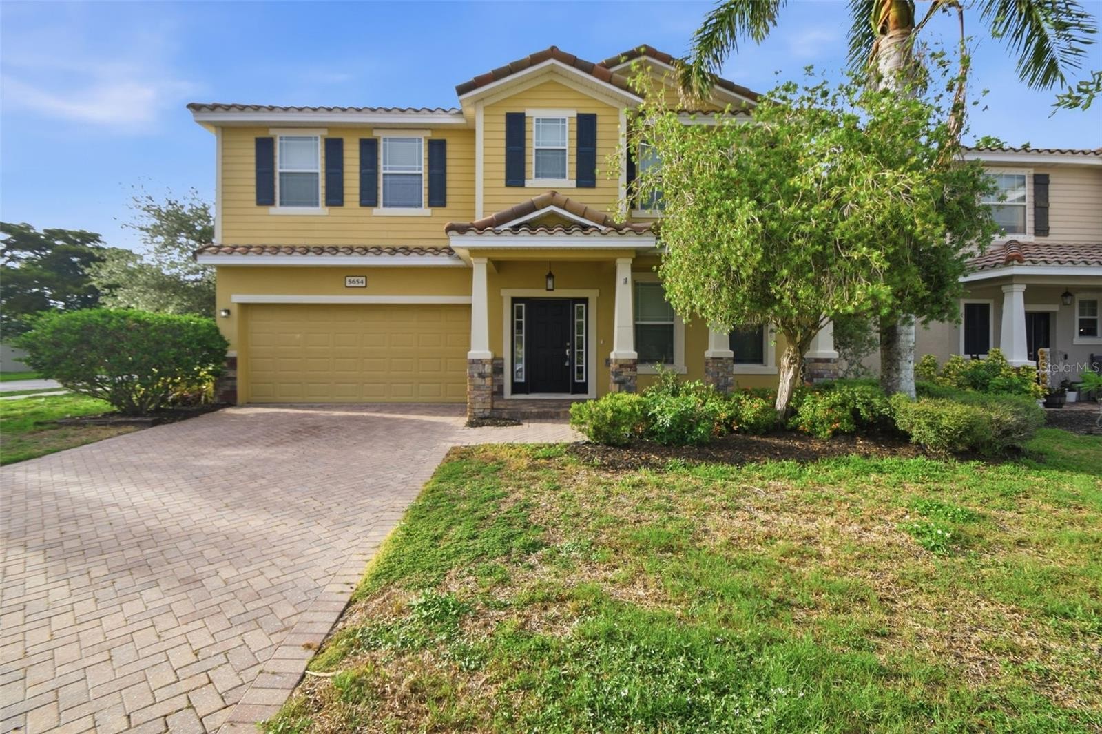 5654 AARON CT