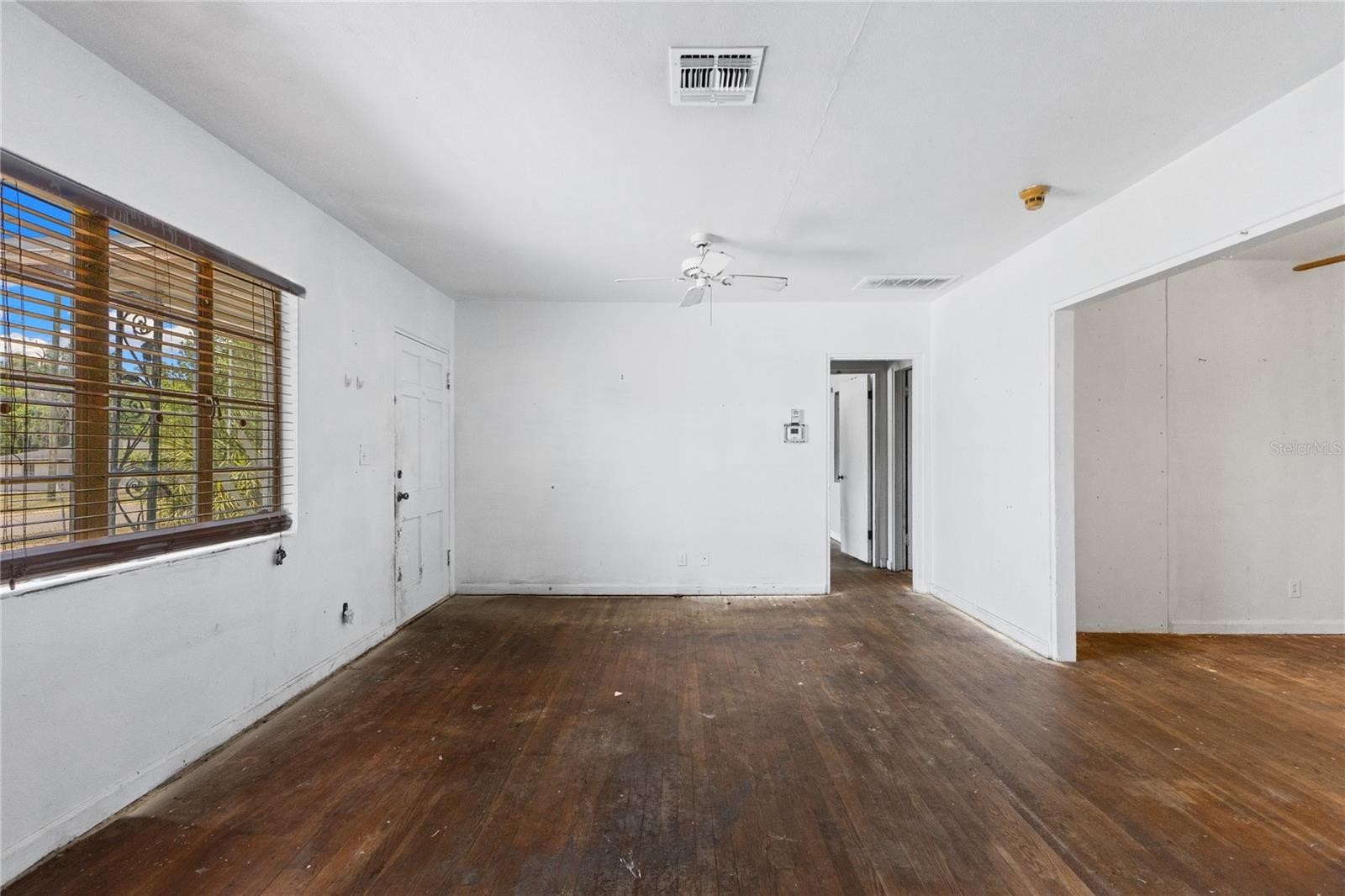 2025 17TH AVE W
