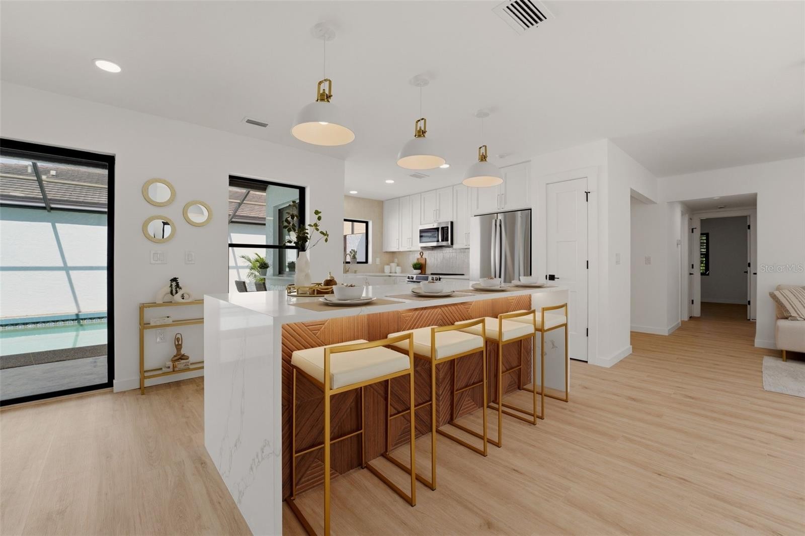 3692 GLEN OAKS MANOR DR