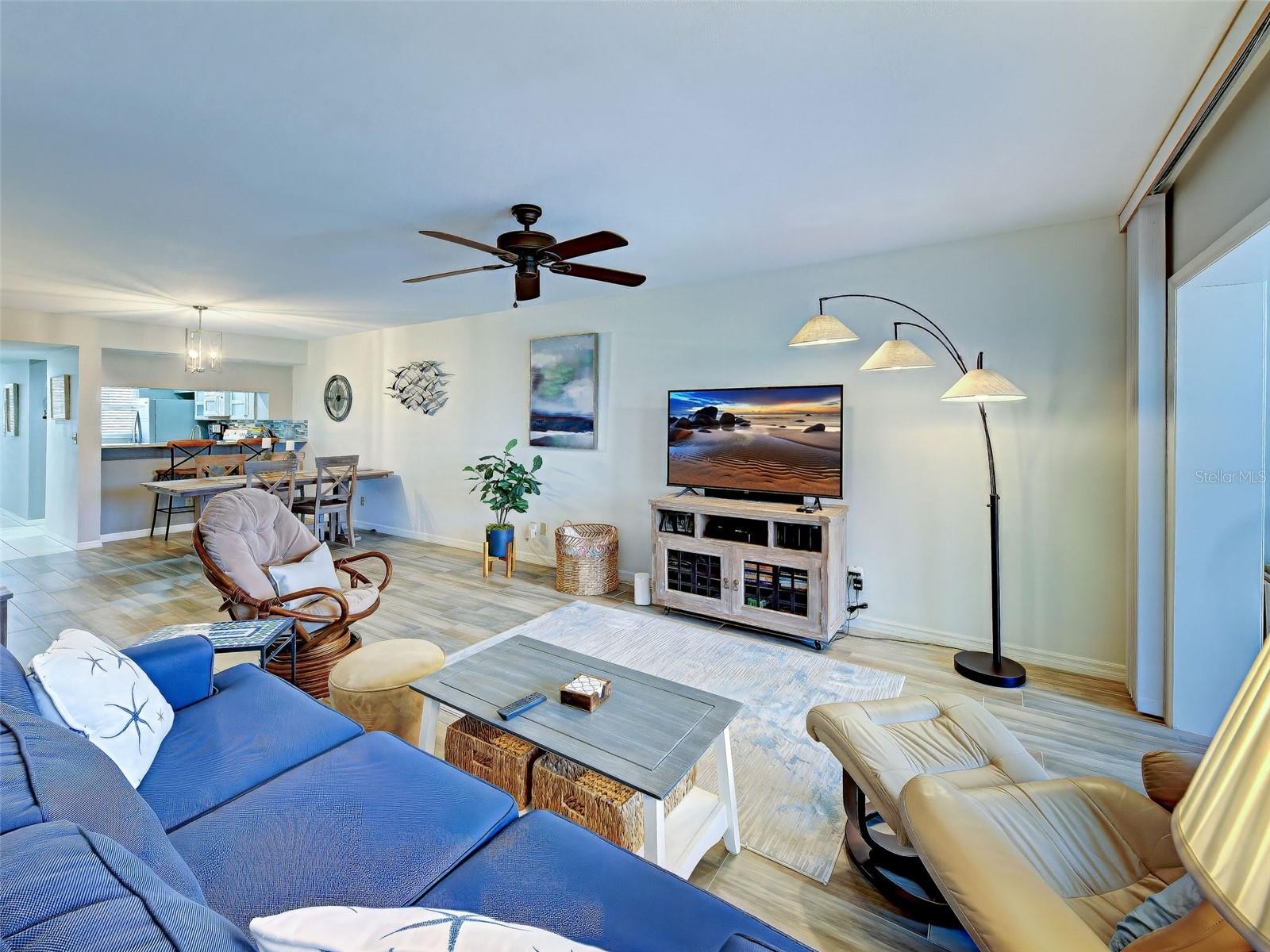 435 CERROMAR LN #329