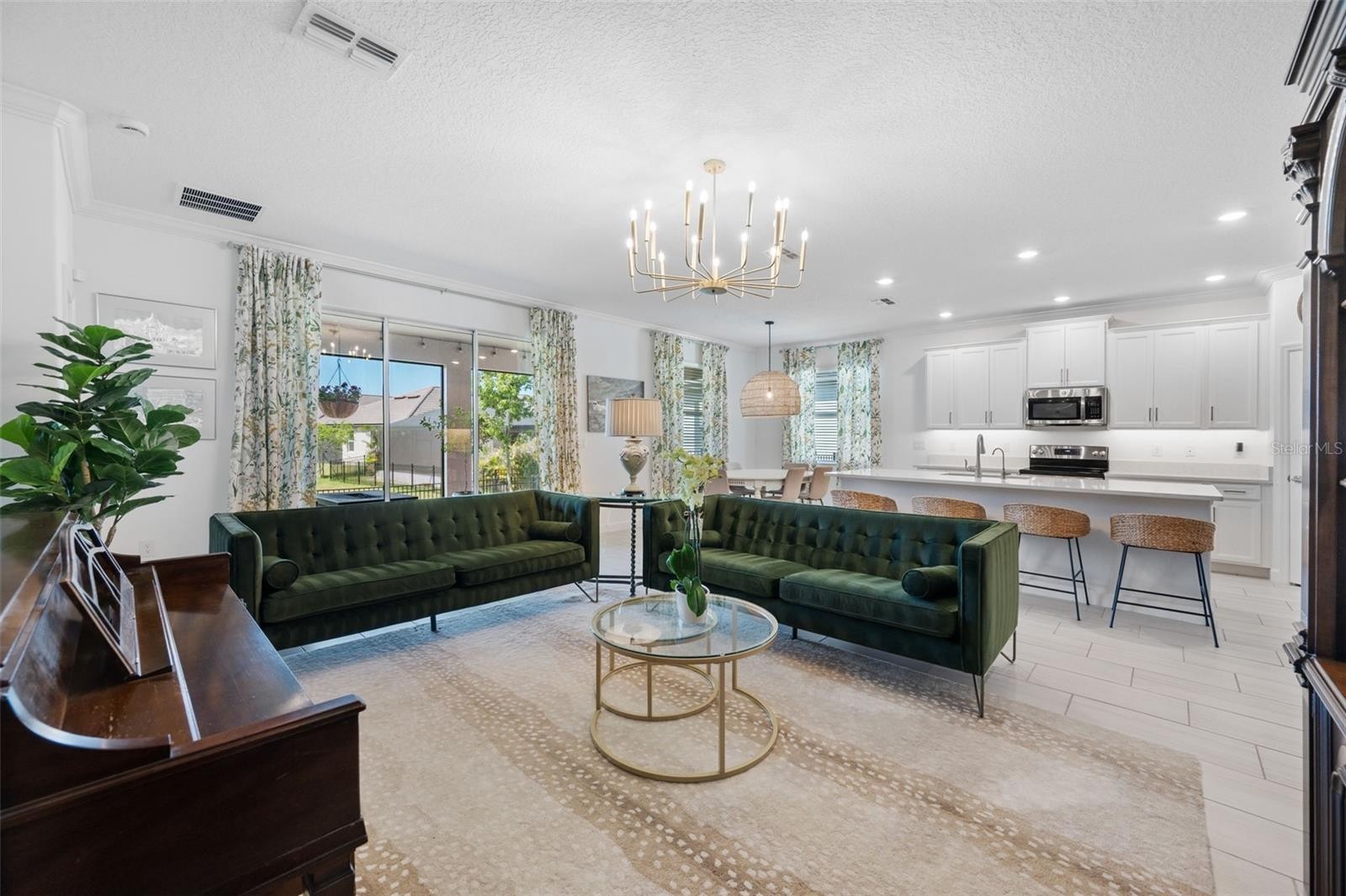 14325 17TH CT E