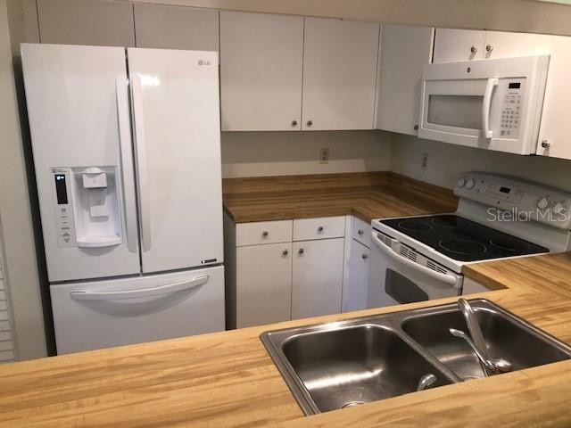 638 BIRD BAY DR E #212