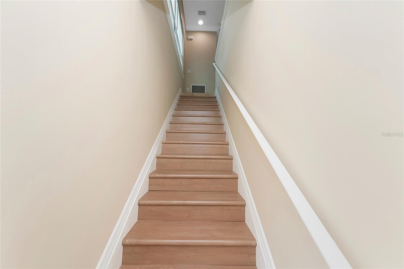 4296 EXPEDITION WAY #104