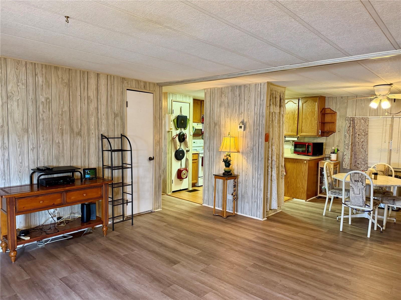 5301 ALGERIA CT