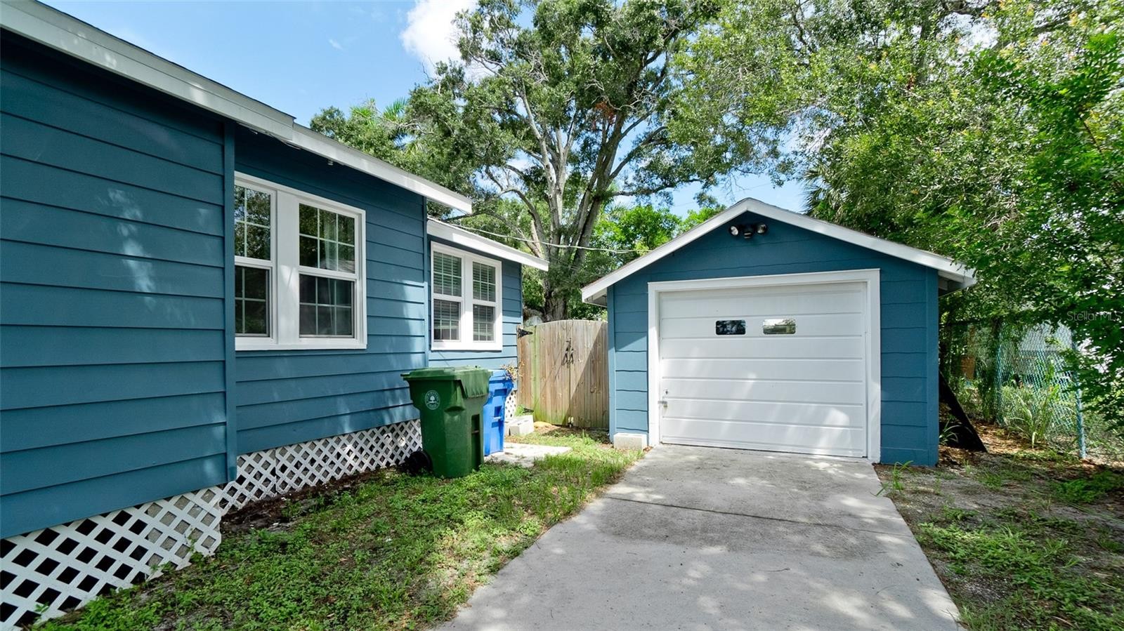 2914 9TH AVE W