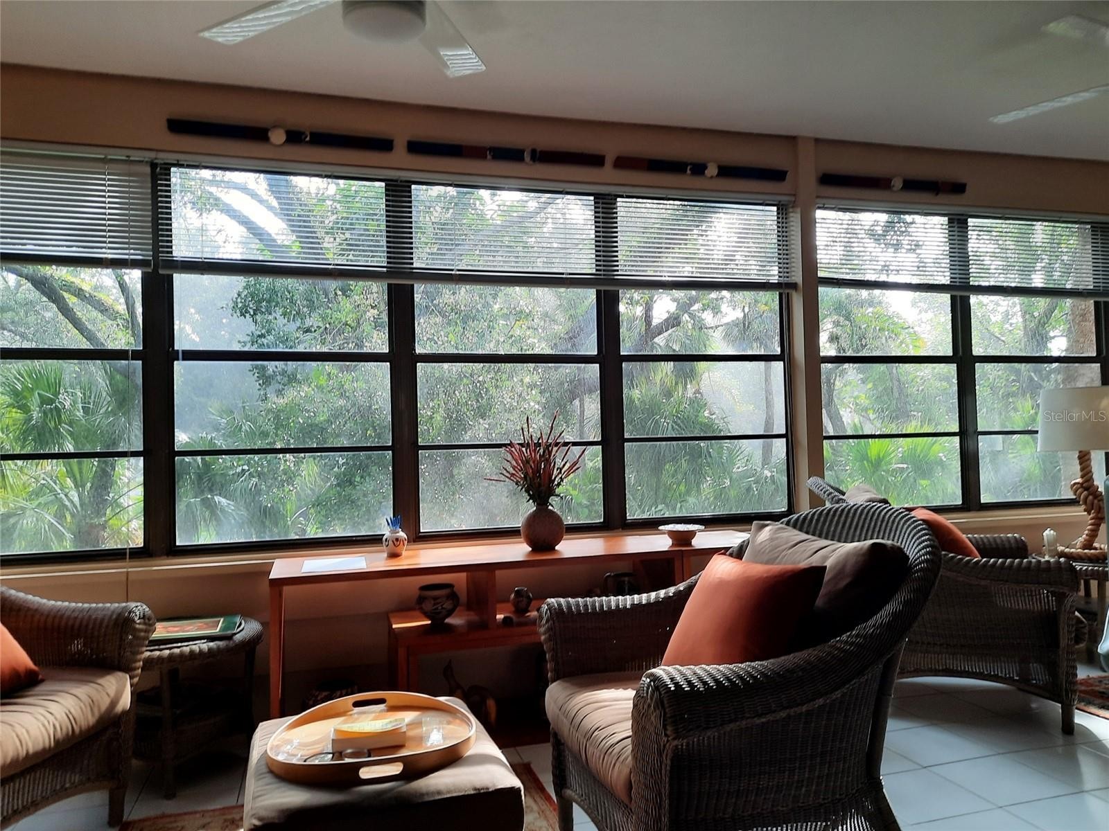 137 PINENEEDLE DR #137