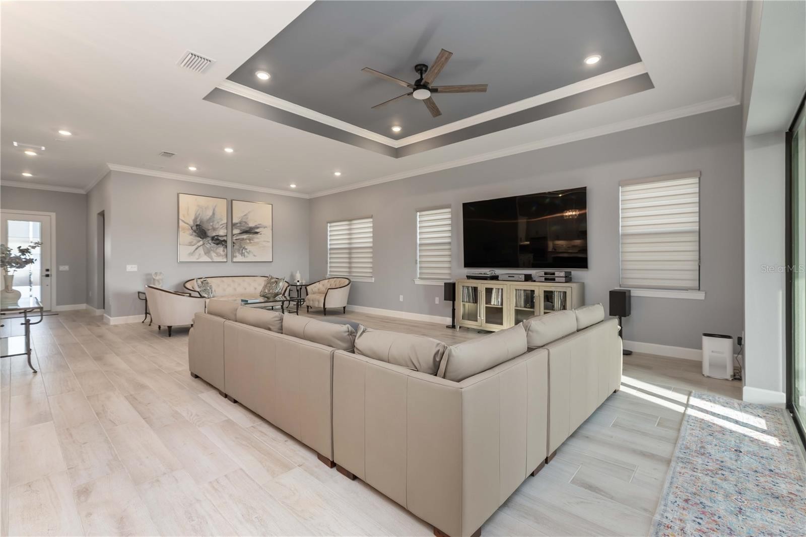 6075 SAWGRASS LAKE CT