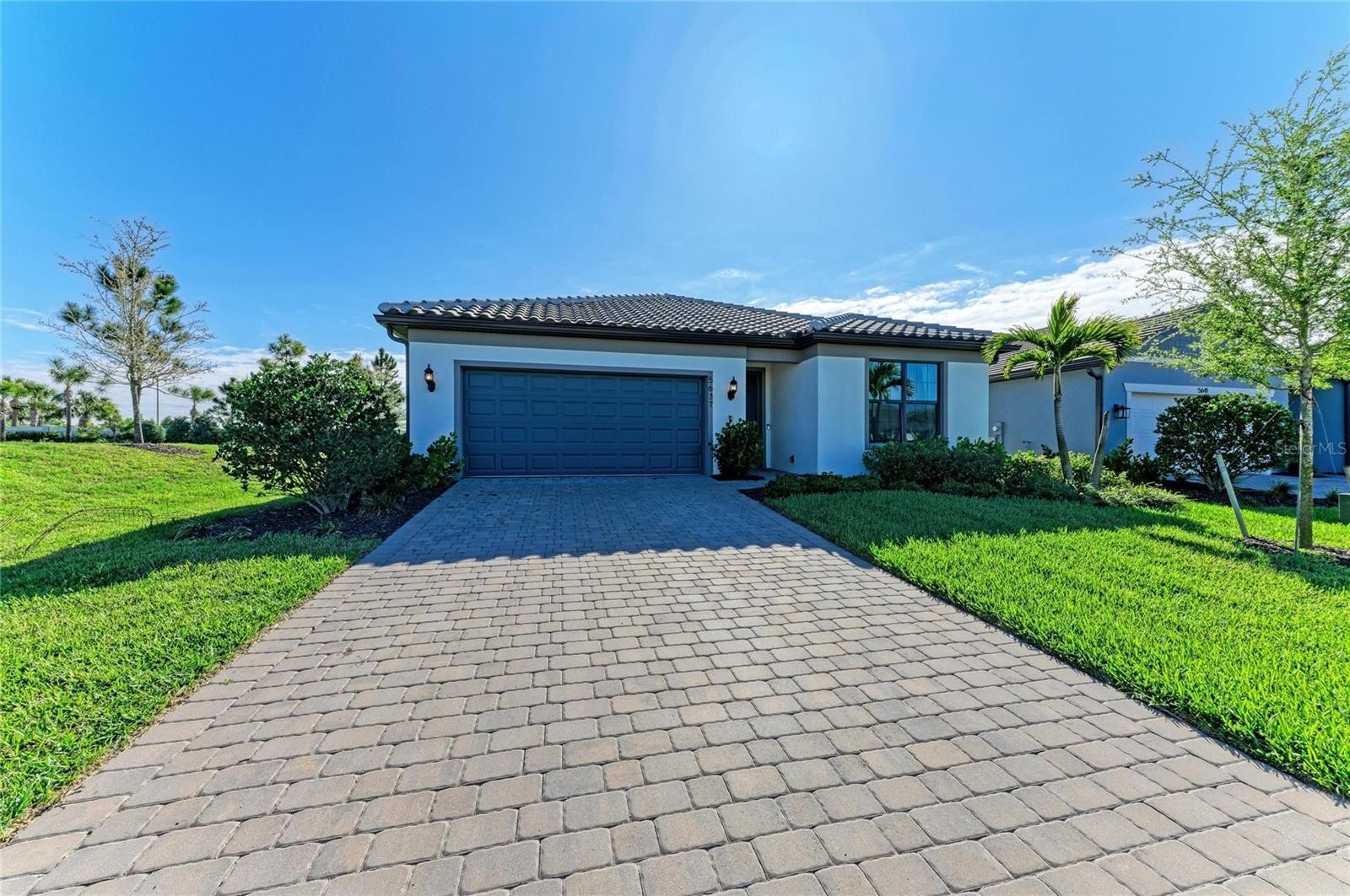 5637 SILVERSIDE PINE CT