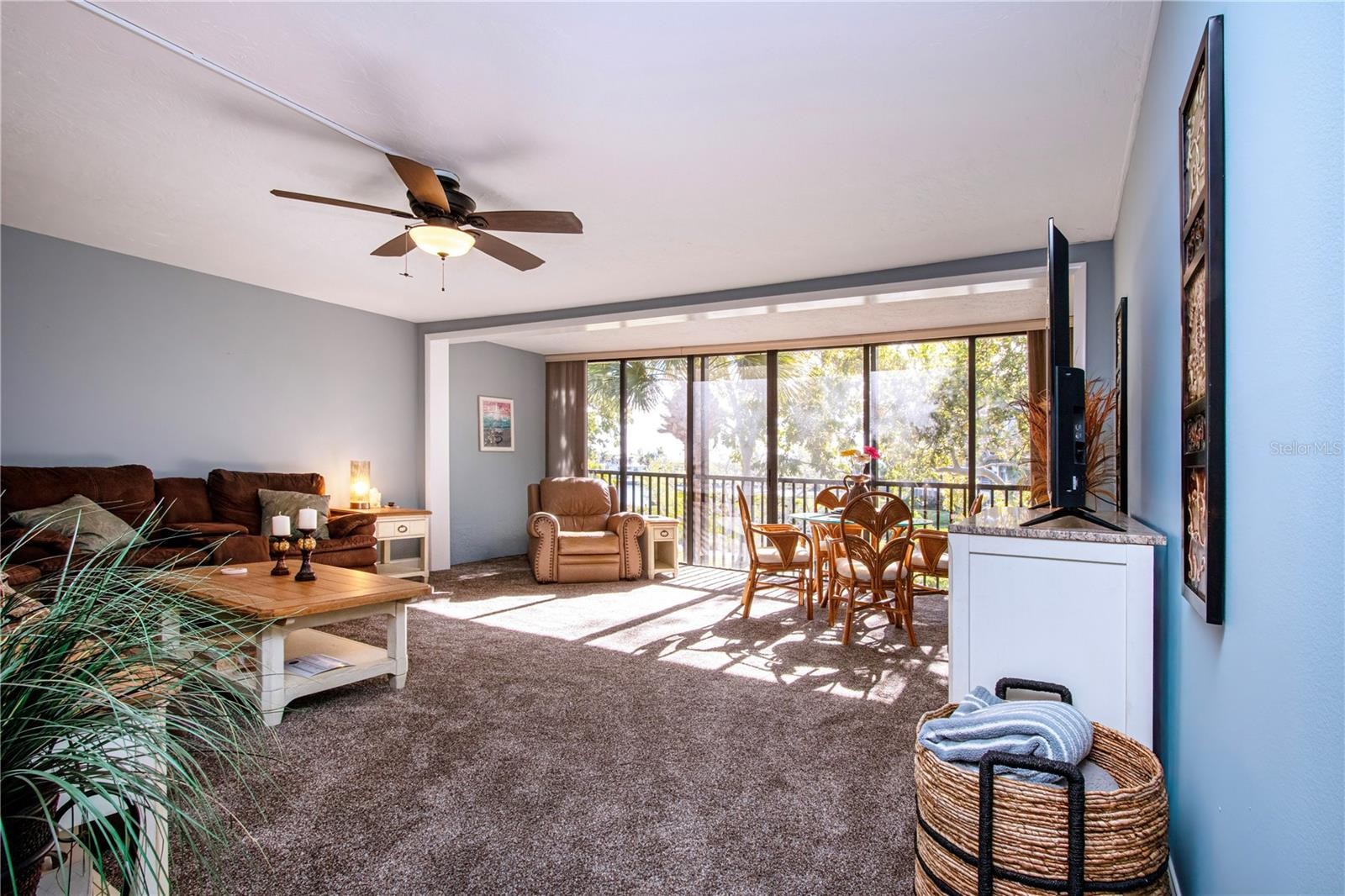 1700 COVE II PL #324