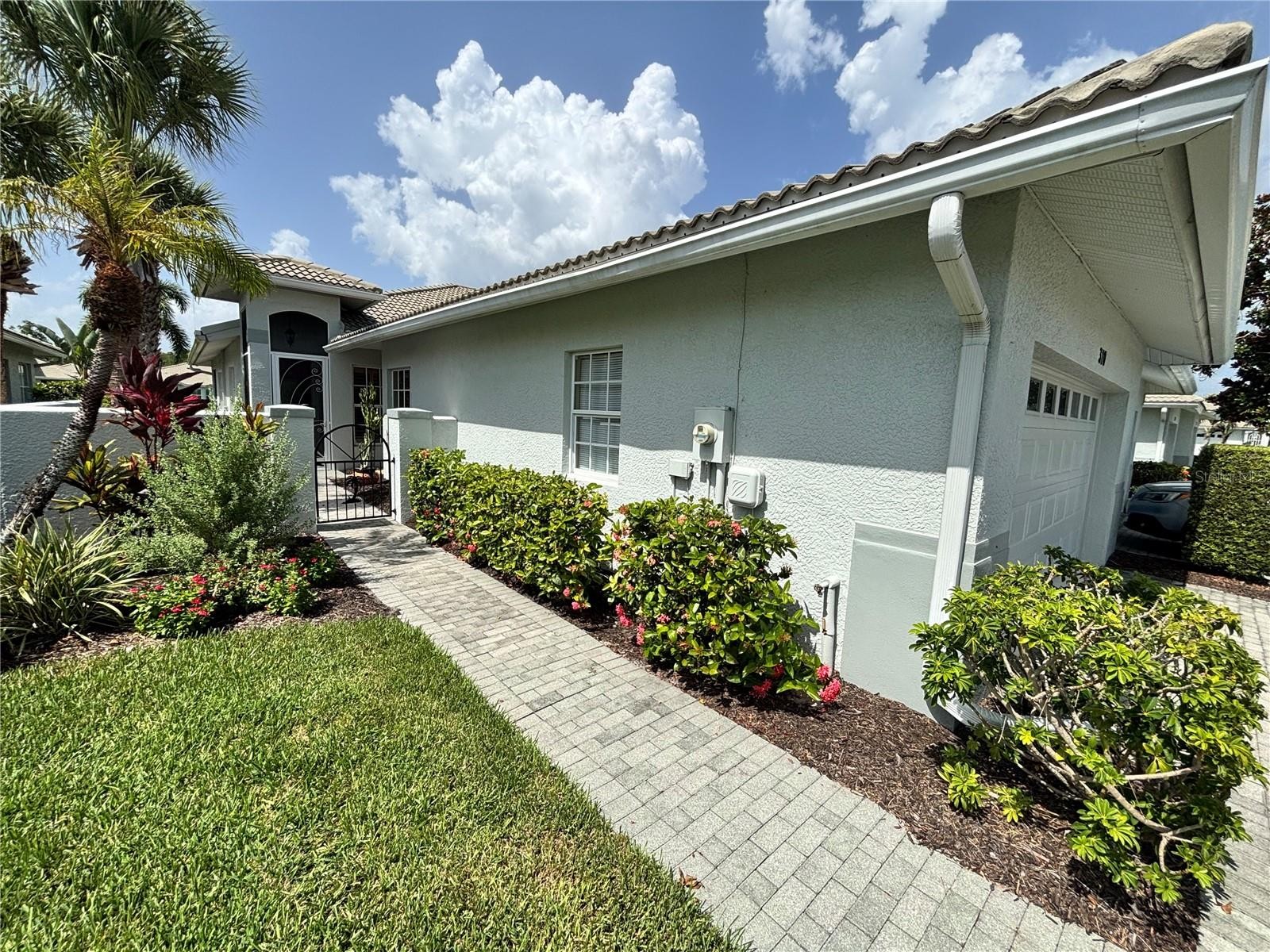 310 RECLINATA CIR