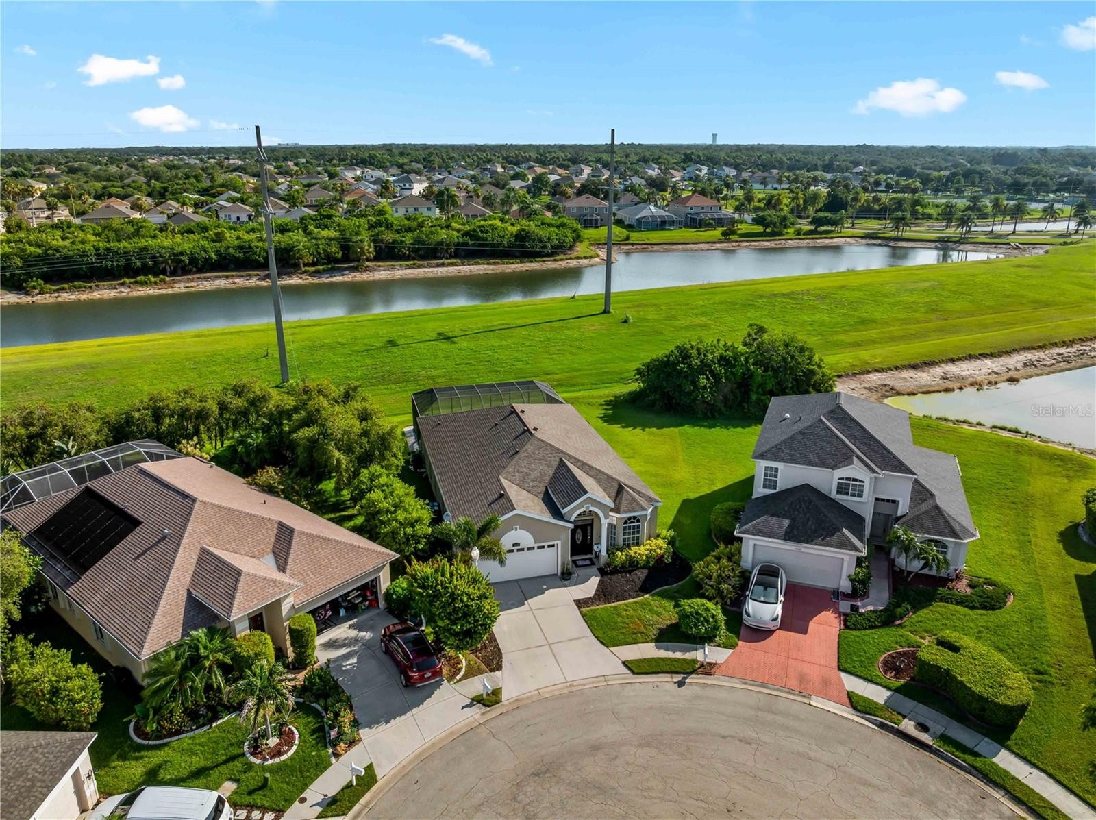 4122 MIDDLE RIVER TER