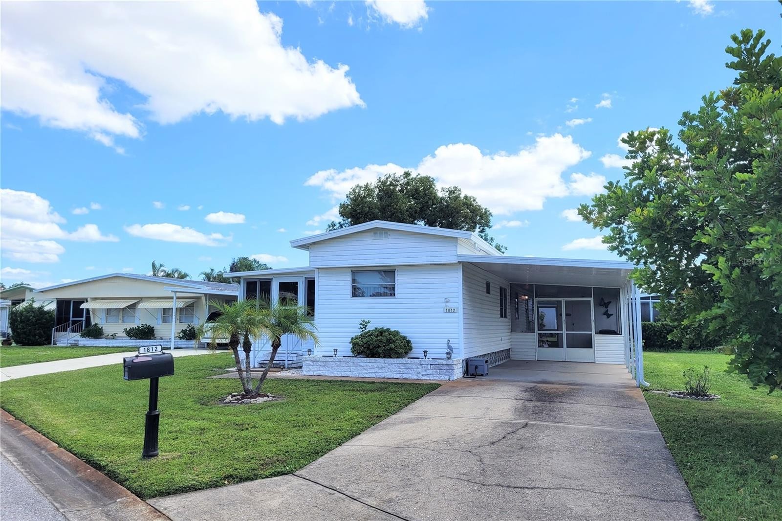 1812 CYPRESS POINT LN