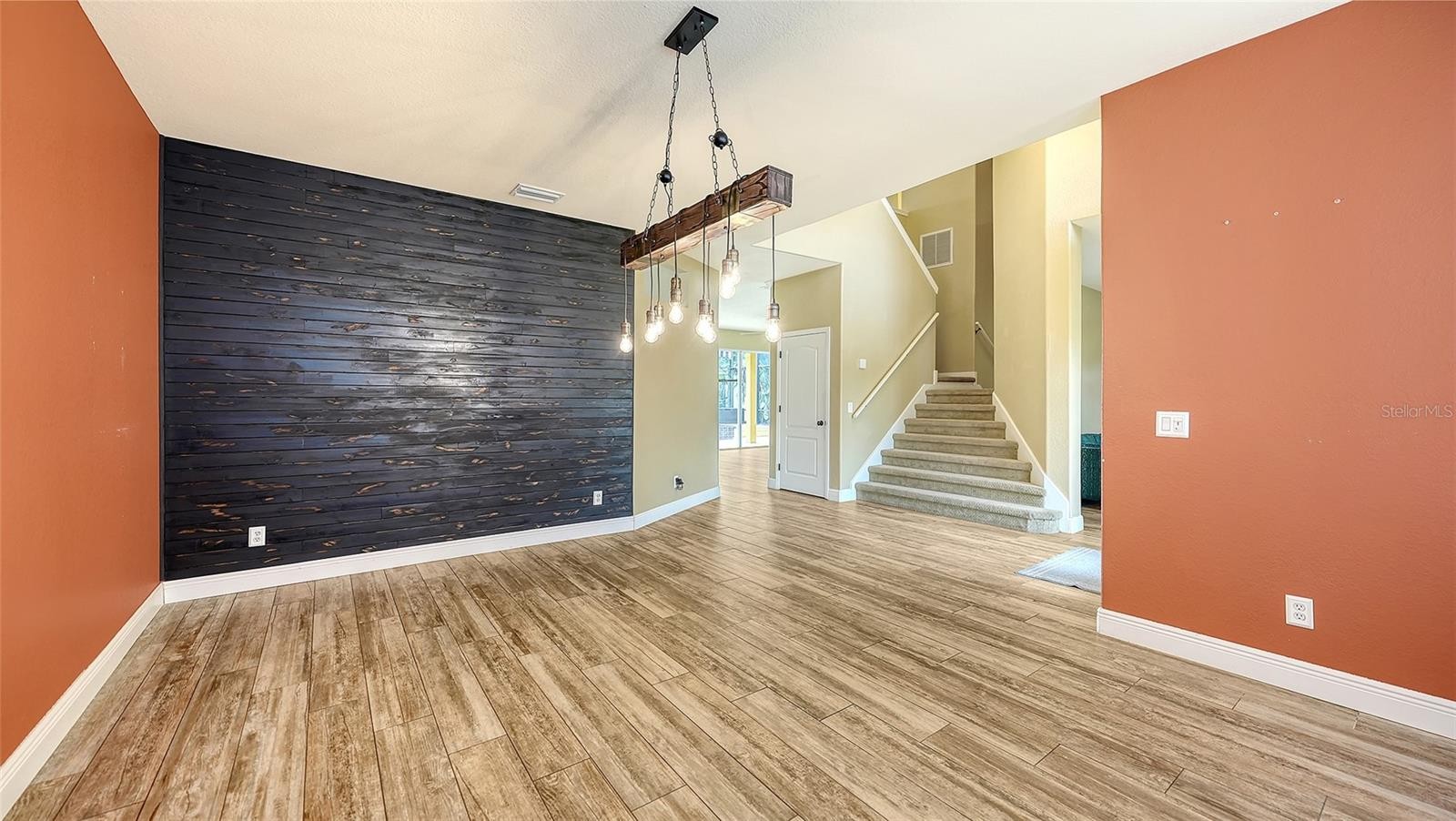 116 NEW BRITON CT
