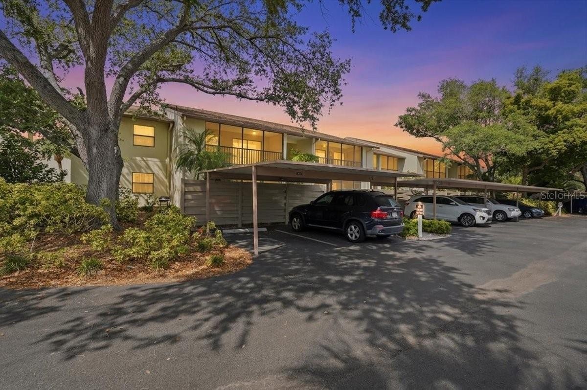 646 BIRD BAY DR E #205