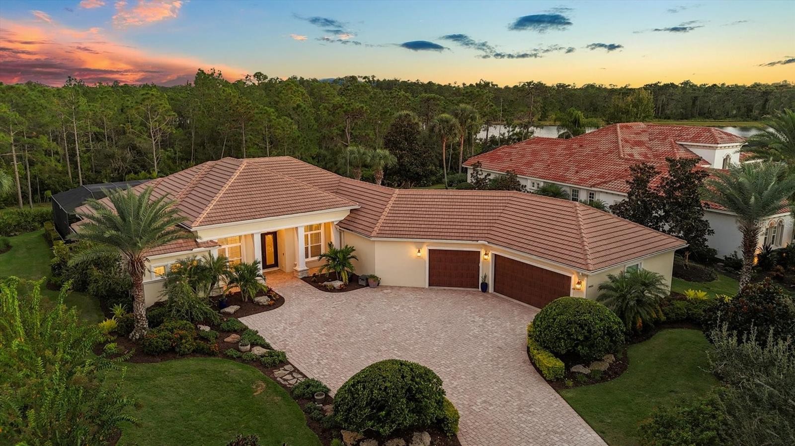 19452 BEACON PARK PL