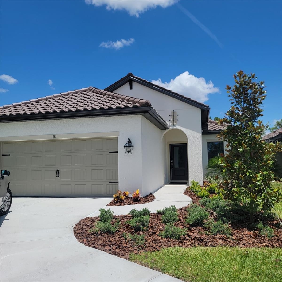 429 PALMARIA CT