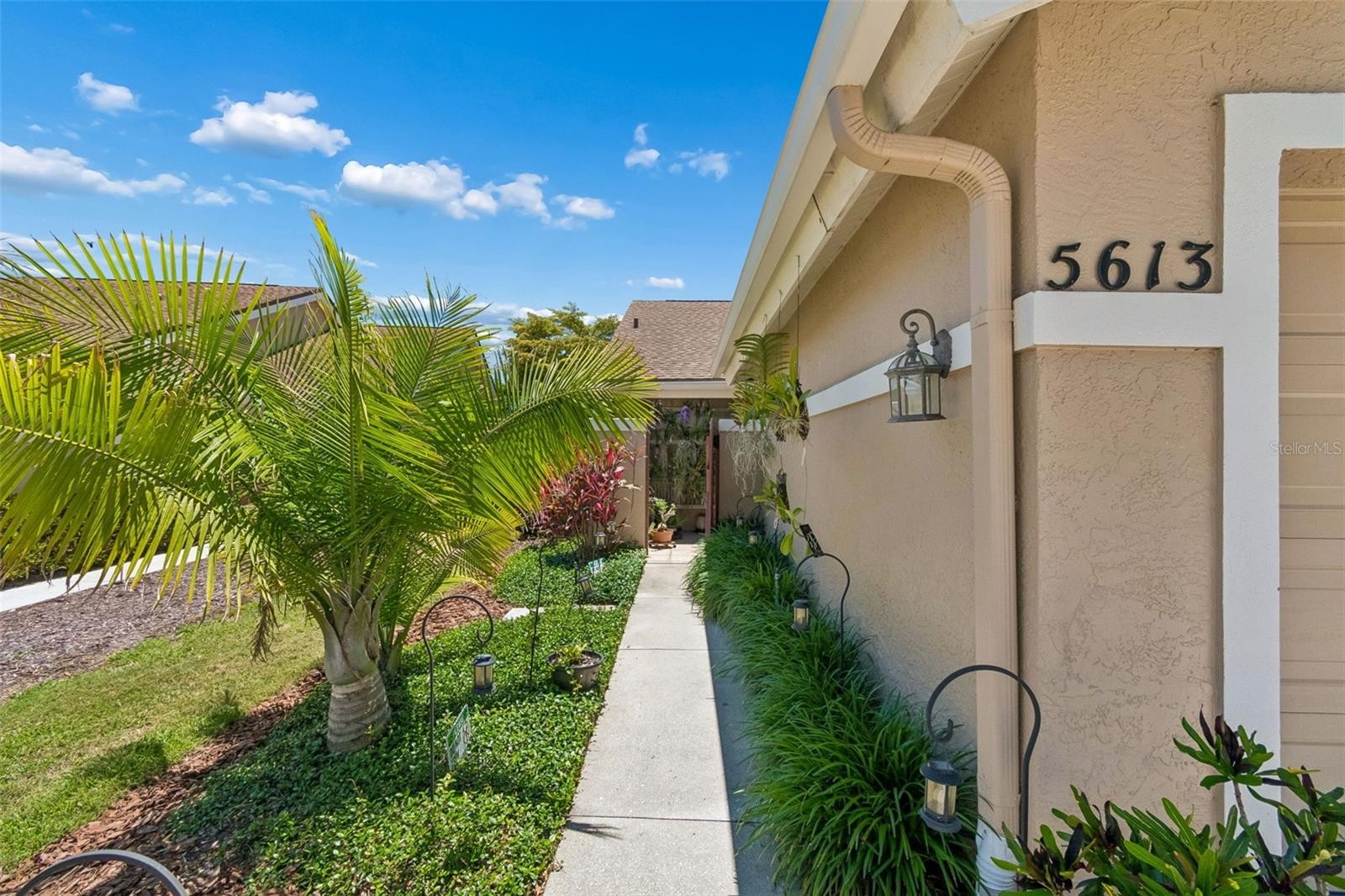 5613 MONTE ROSSO RD
