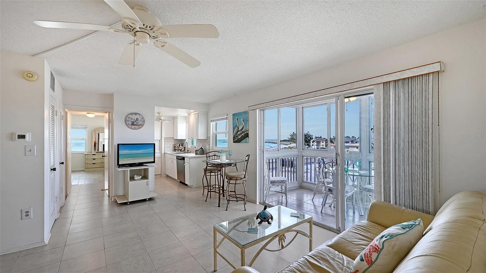 1255 TARPON CENTER DR #414