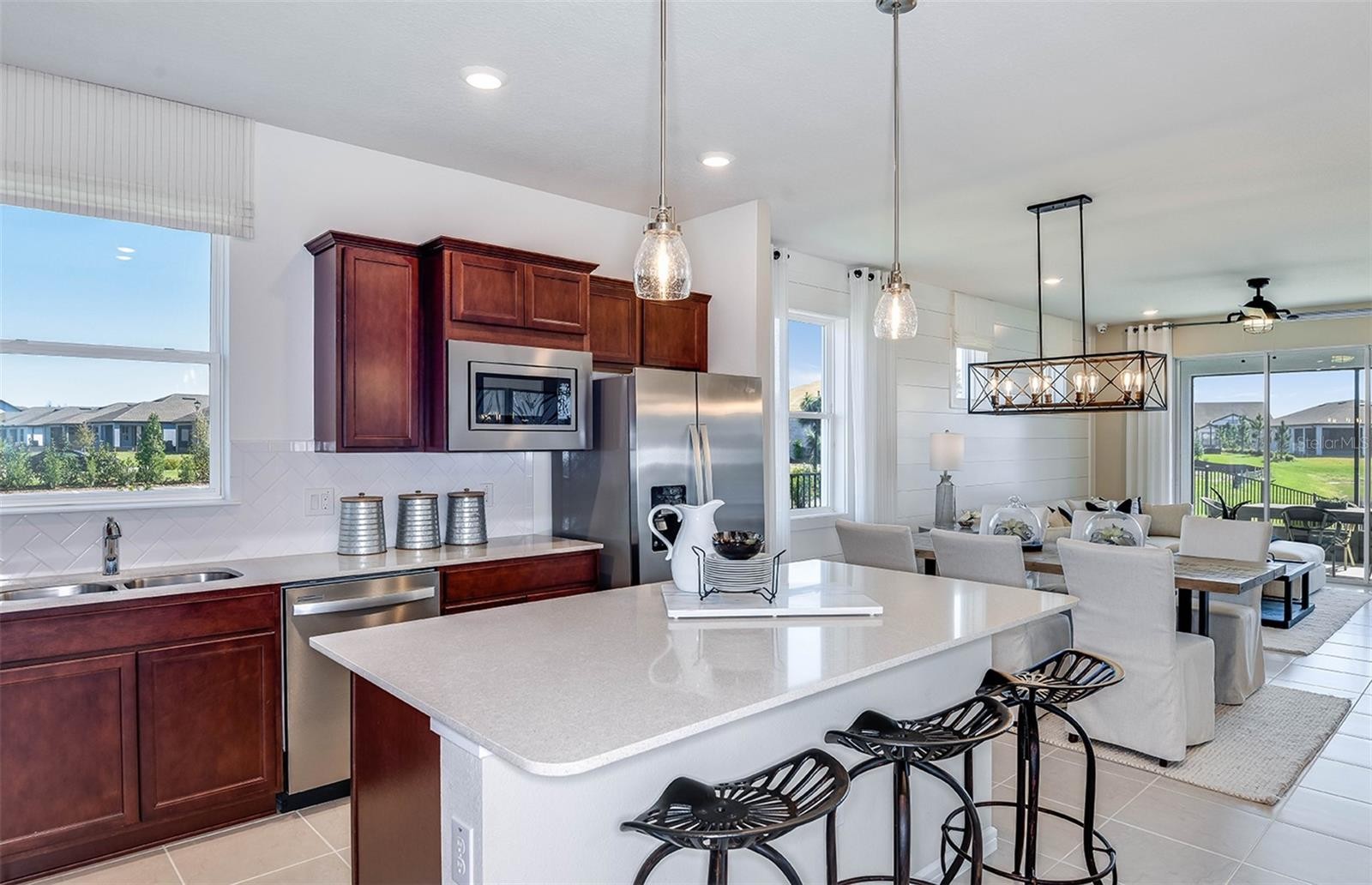 14761 SUNLIT CIR