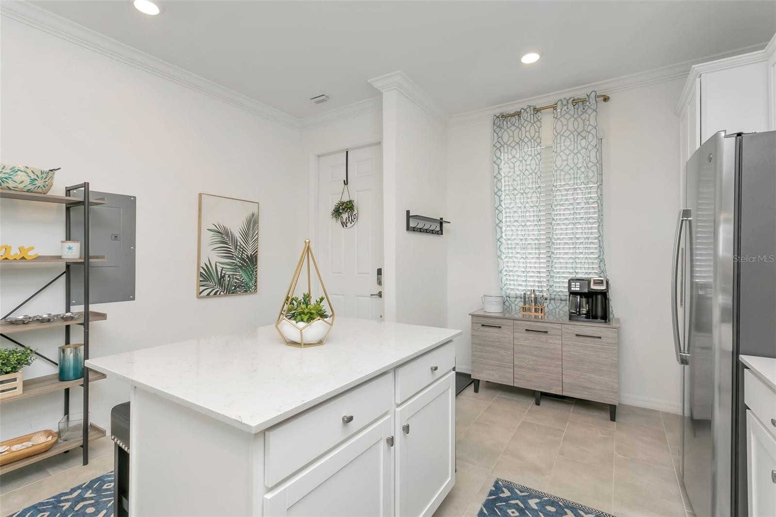 18028 GAWTHROP DR #403