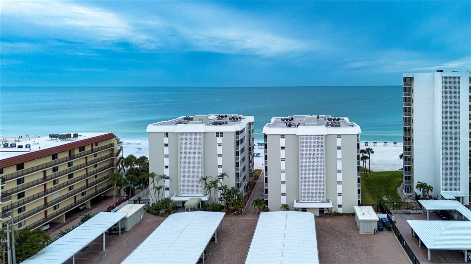 6310 MIDNIGHT PASS RD #102N