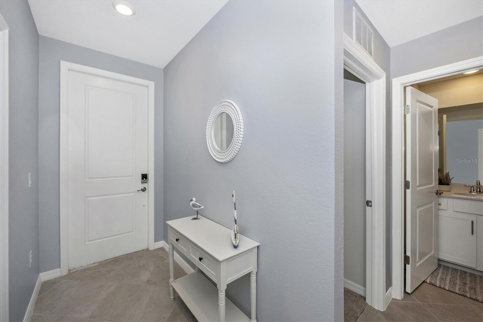 12240 WELLEN GOLF ST #207