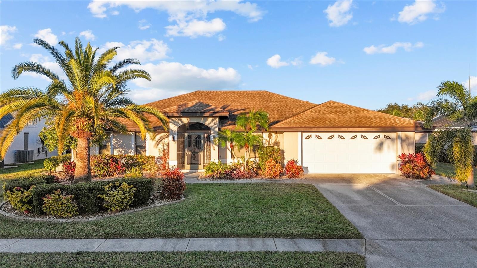 4219 PRESIDENTIAL AVENUE CIR E