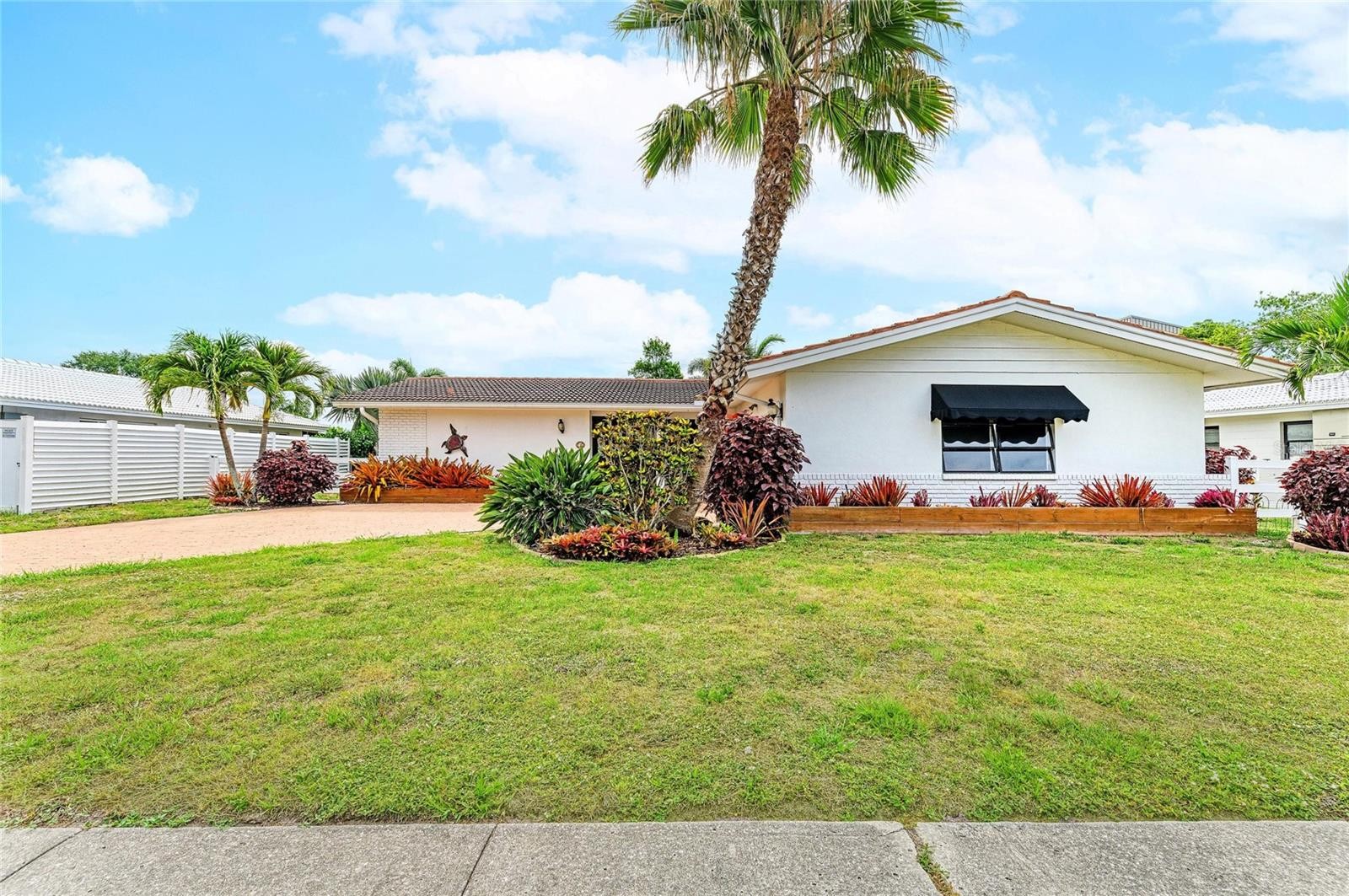 7113 ANTIGUA PL