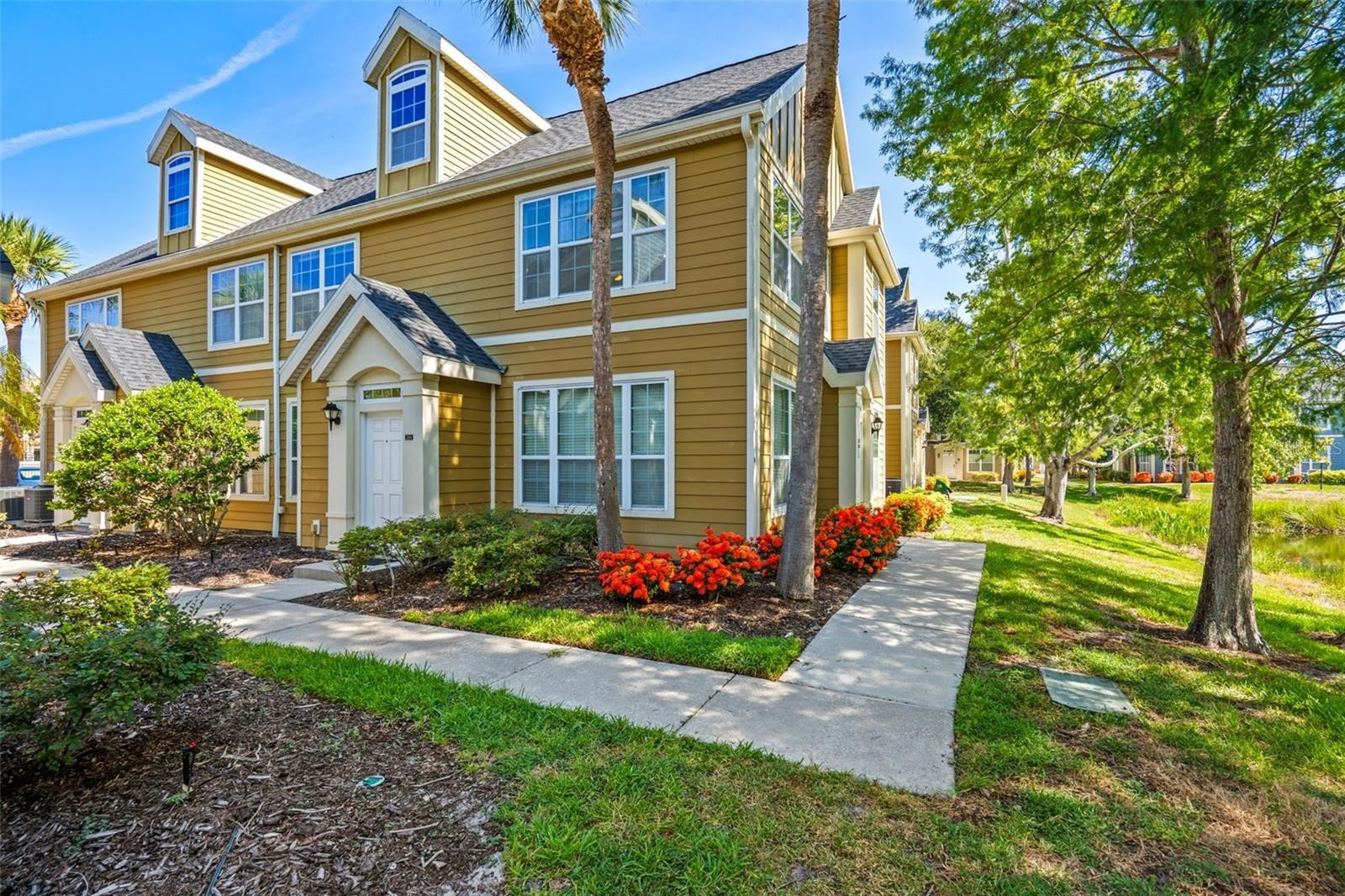 5611 BIDWELL PKWY #204