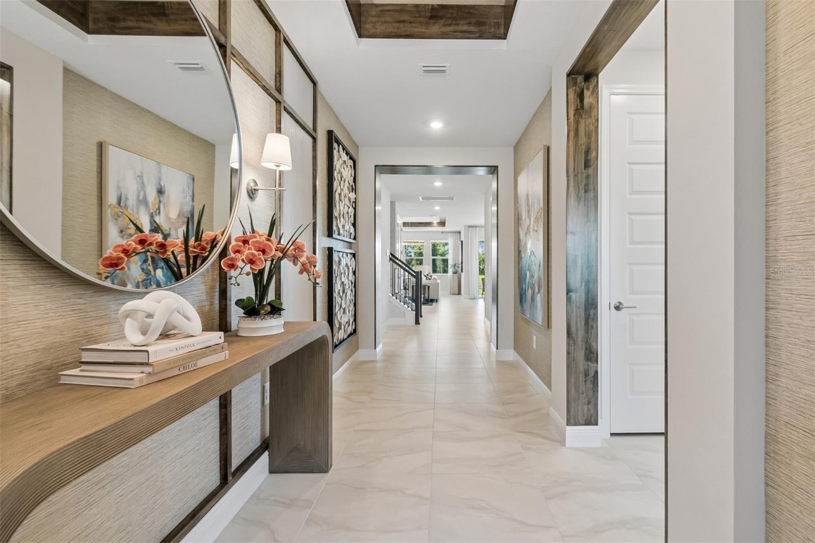 9670 CRYSTAL ISLES CIR