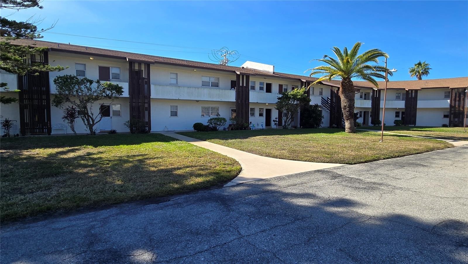 245 CENTER RD #104