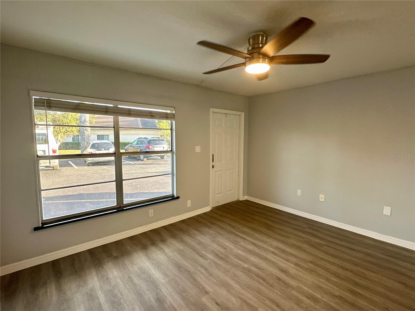 1860 PHILLIPPI SHORES DR #7A