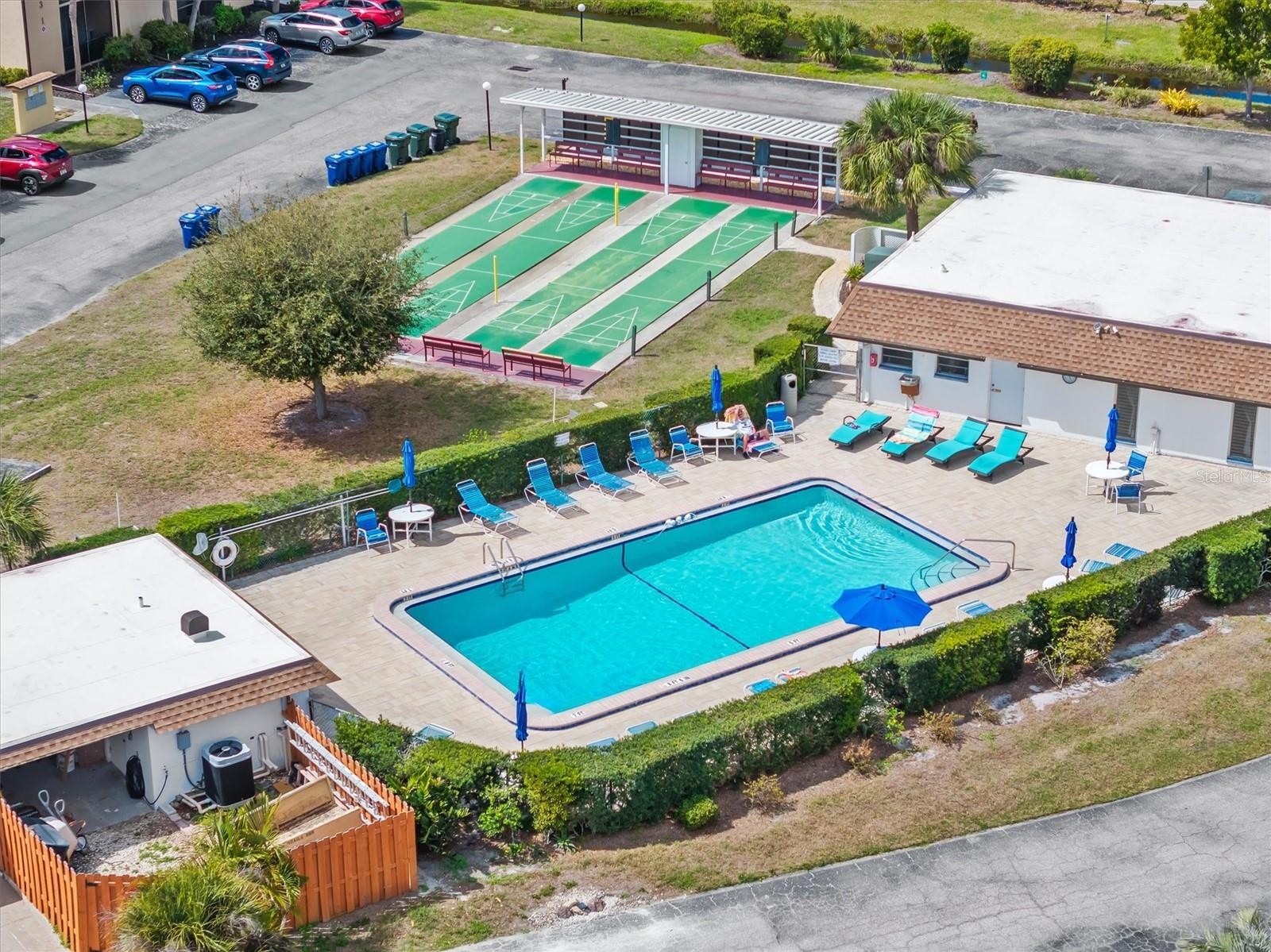 2 QUAILS RUN BLVD #8