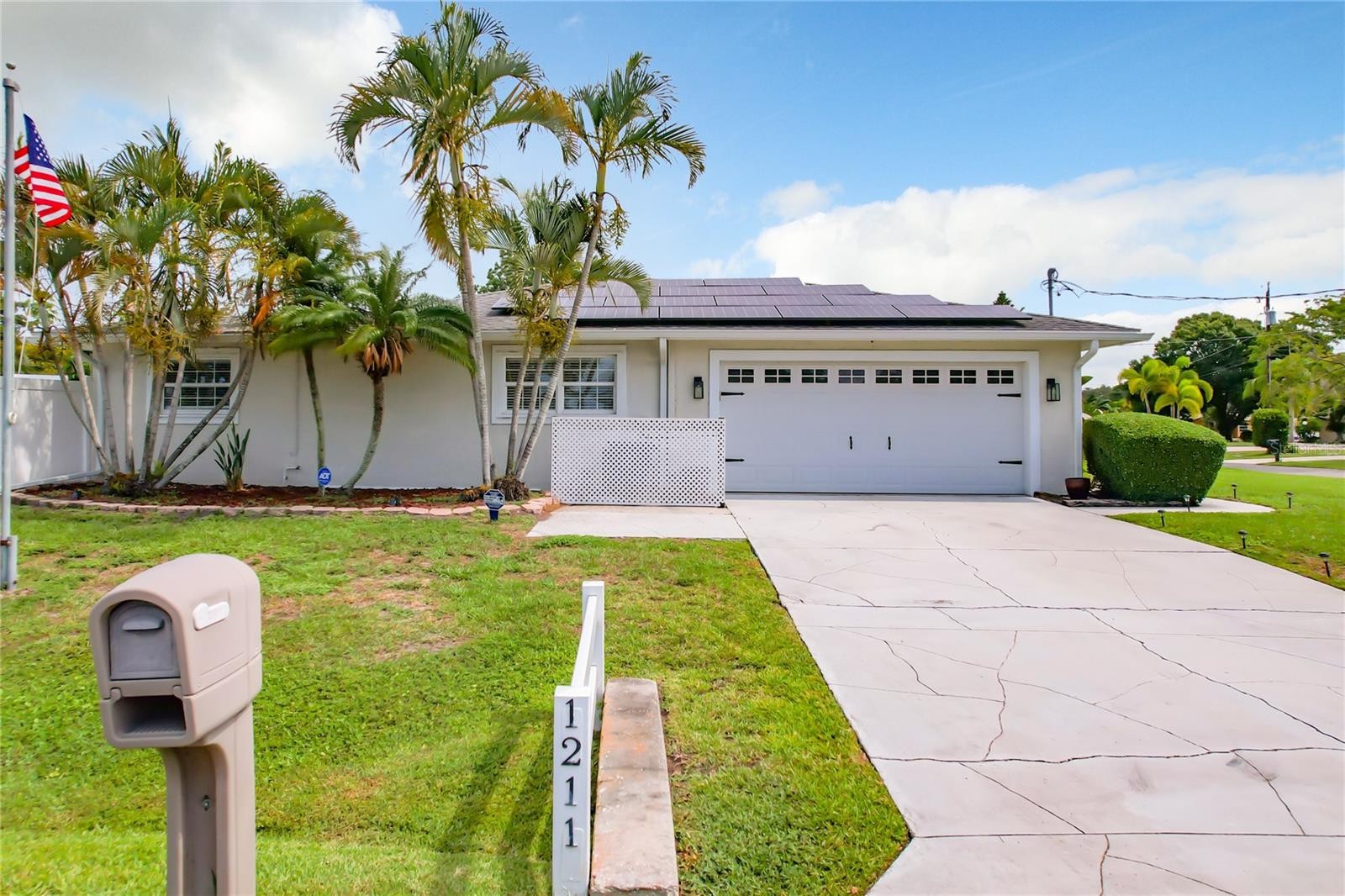 1211 ANGELA MARIA RD