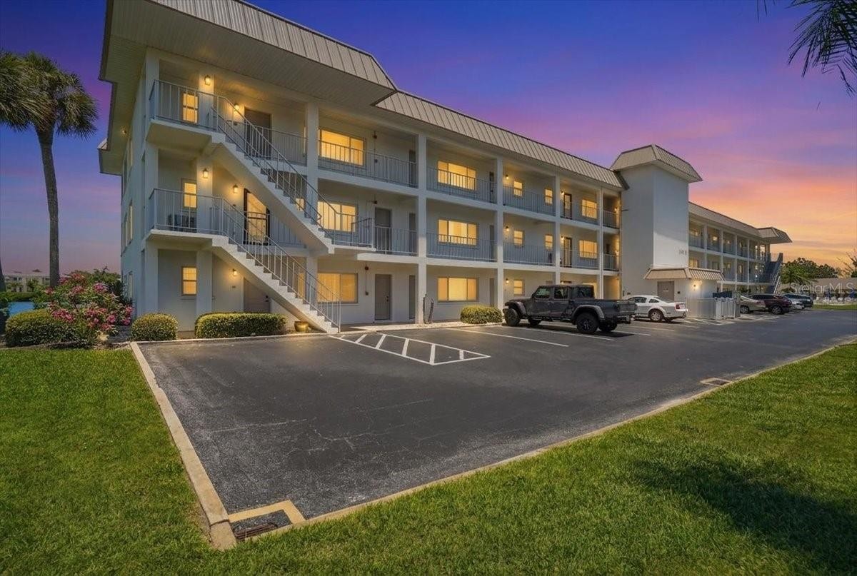 3330 GULF OF MEXICO DR #202D