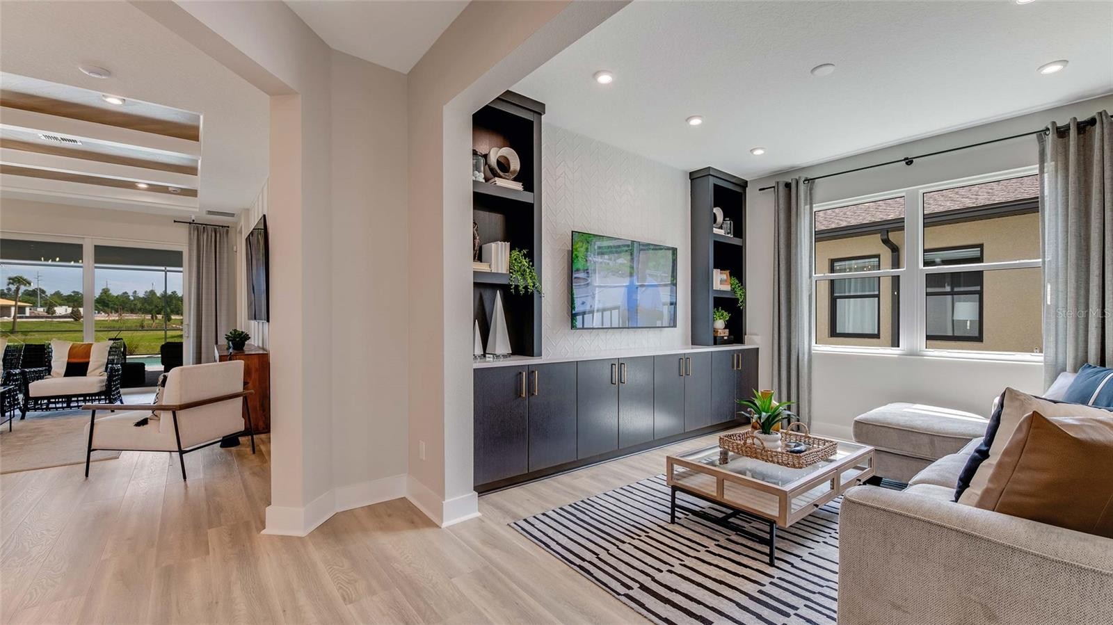 14537 COASTAL WOODLAND LN