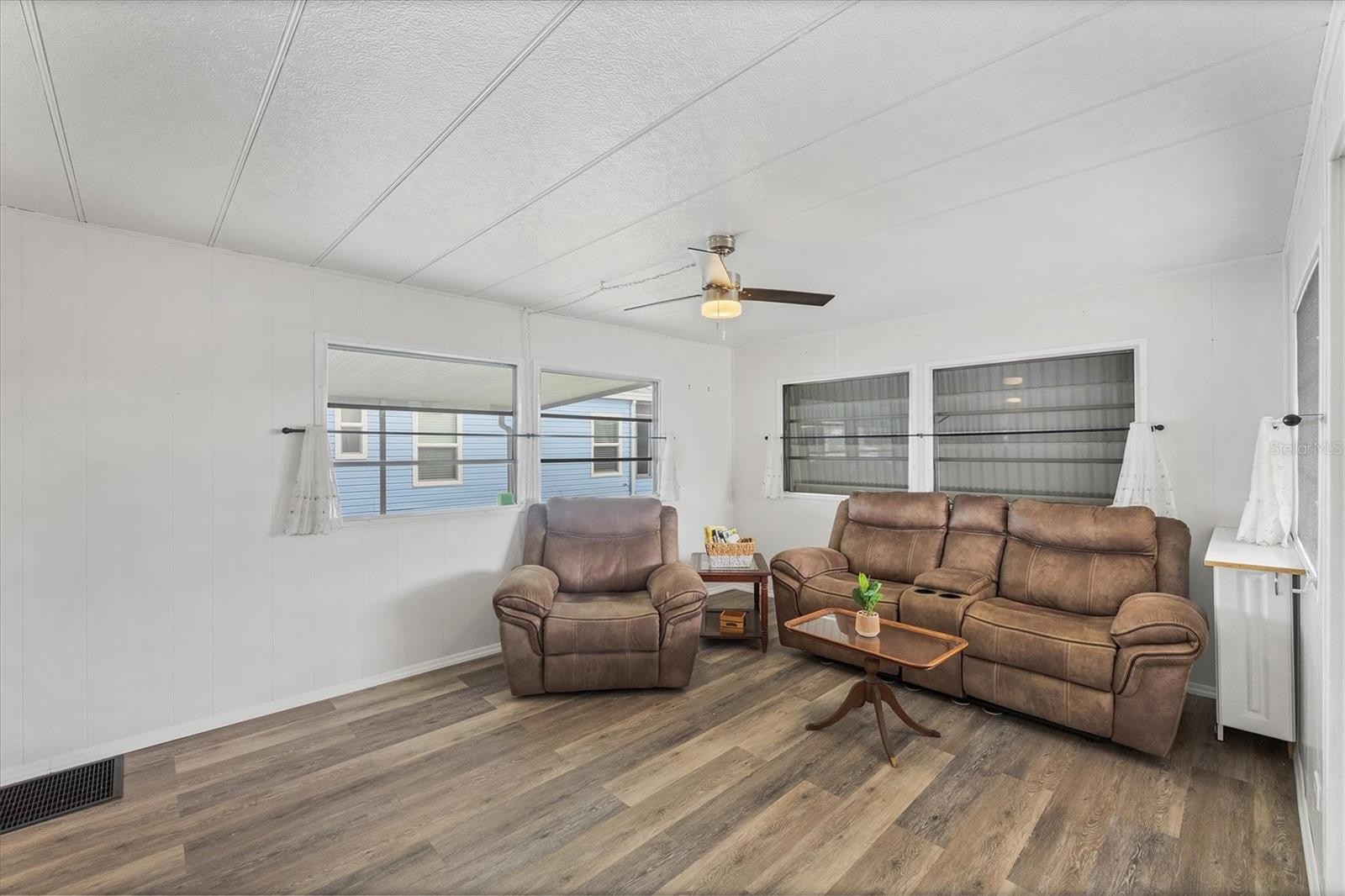 4114 10TH STREET CT E