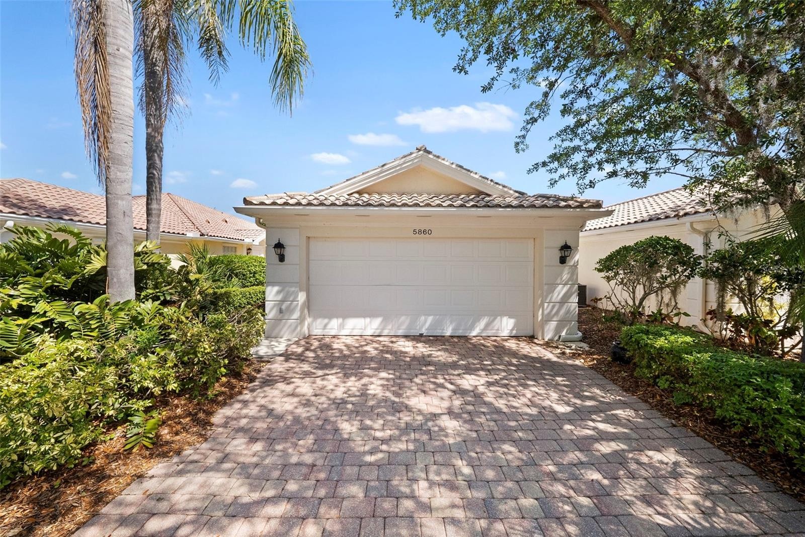 5860 HELICON PL
