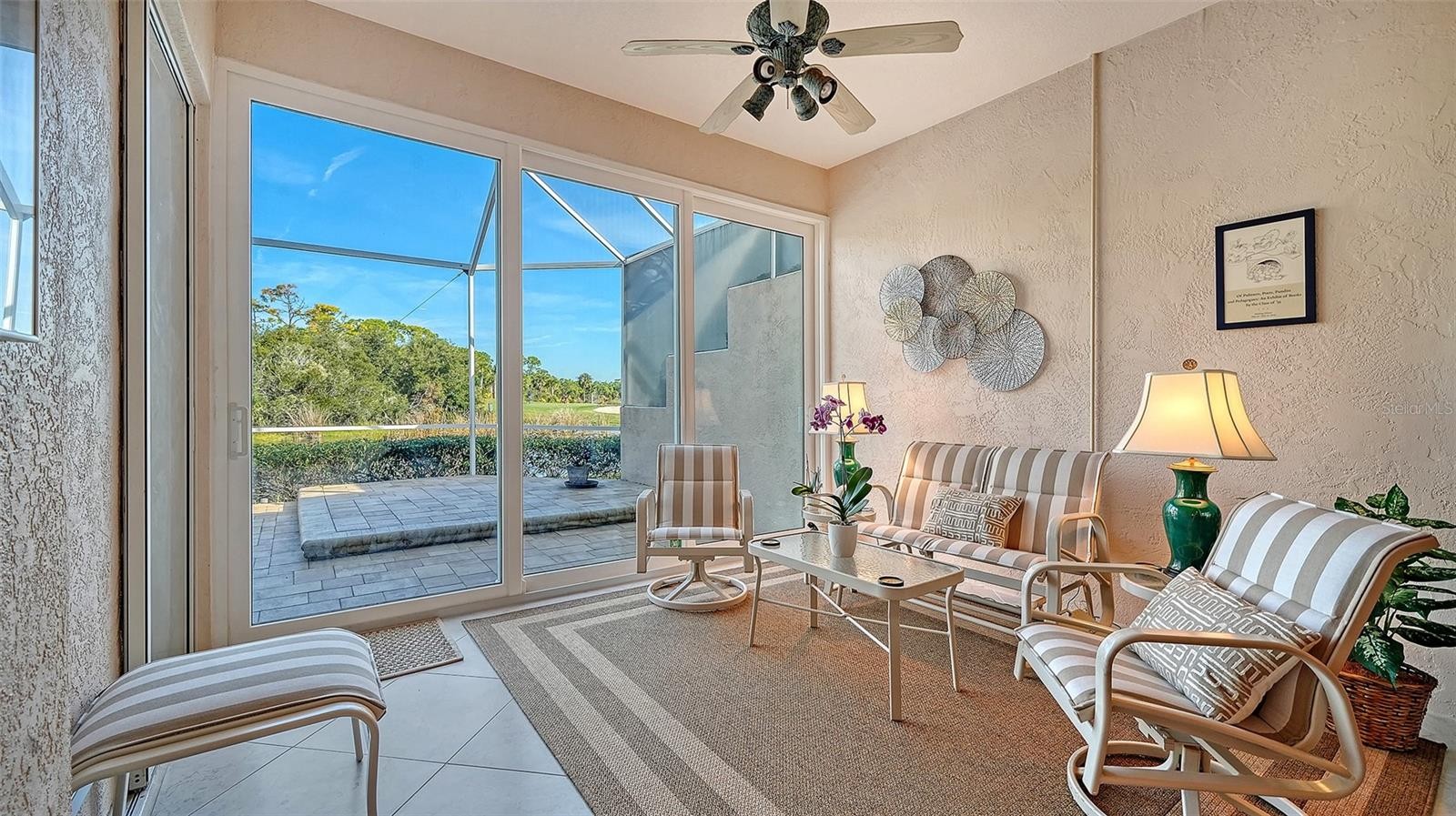 9429 FOREST HILLS CIR