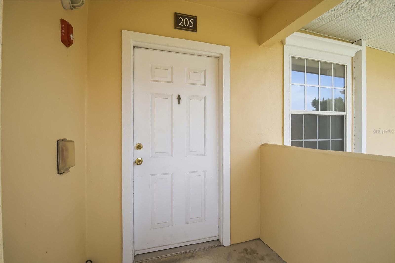 1020 VILLAGIO CIR #205
