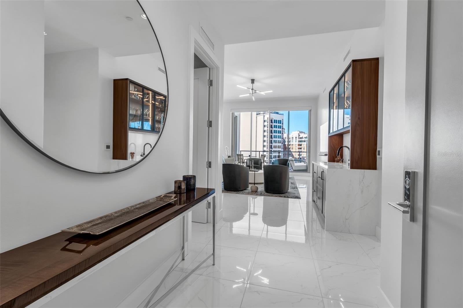 111 S PINEAPPLE AVE #1205