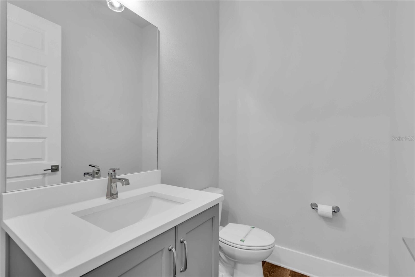 506 LAUREL PARK DR #506
