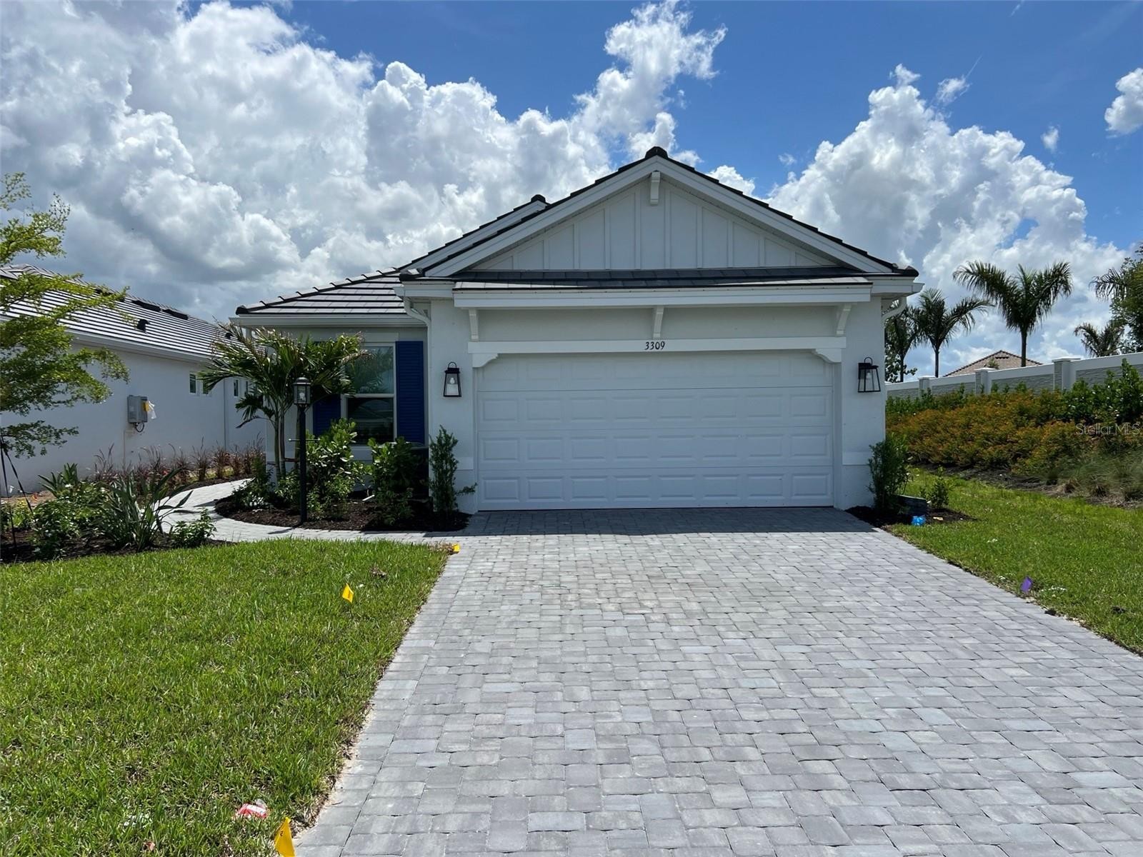 3309 PORTO LN