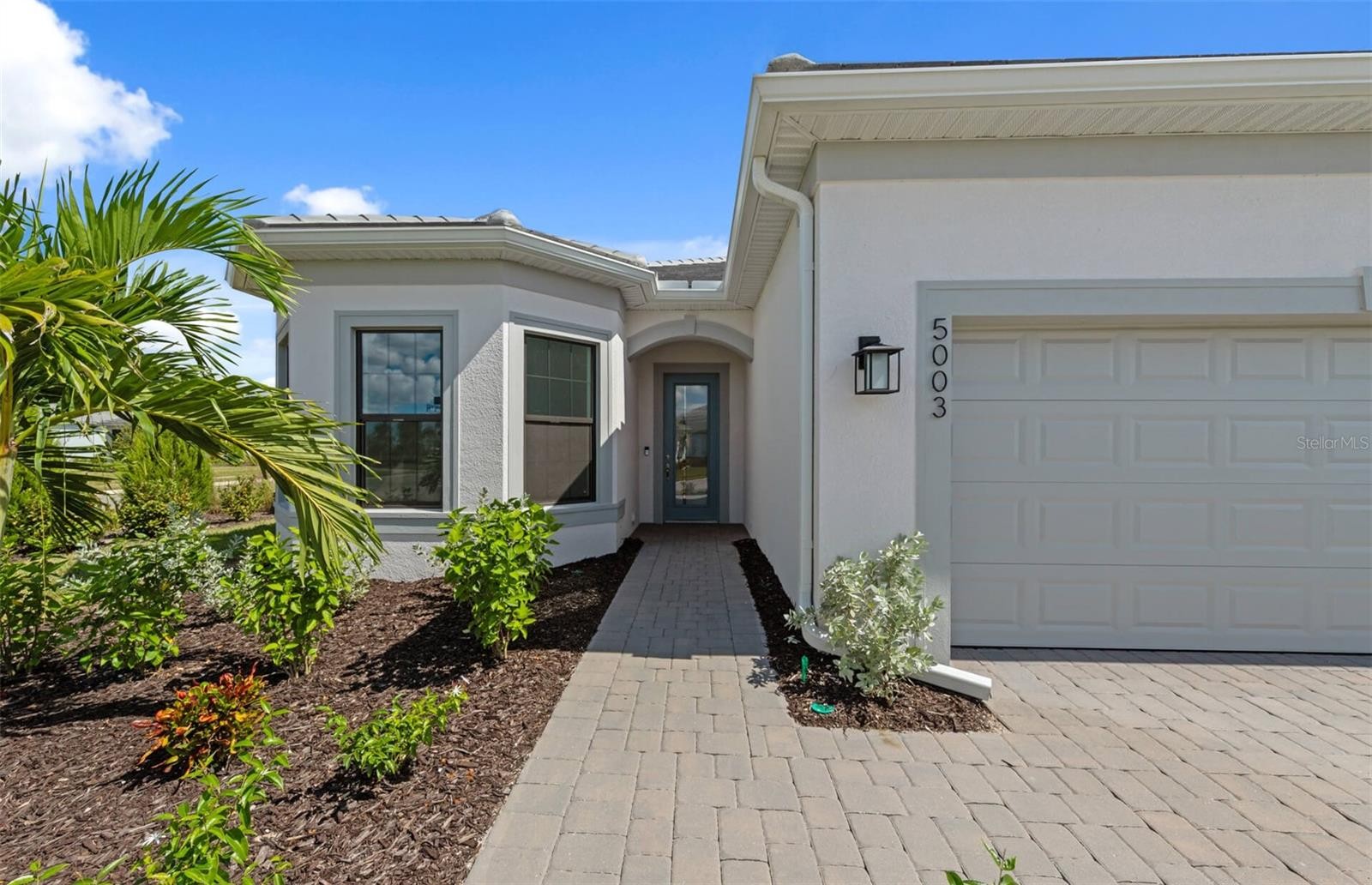 5003 STONEY POINT GLN