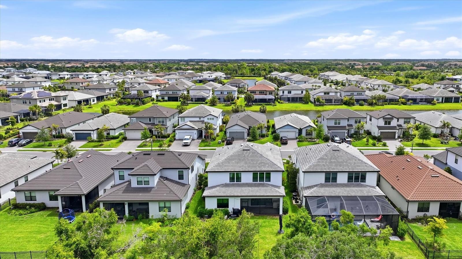 16313 HIDDEN OAK LOOP