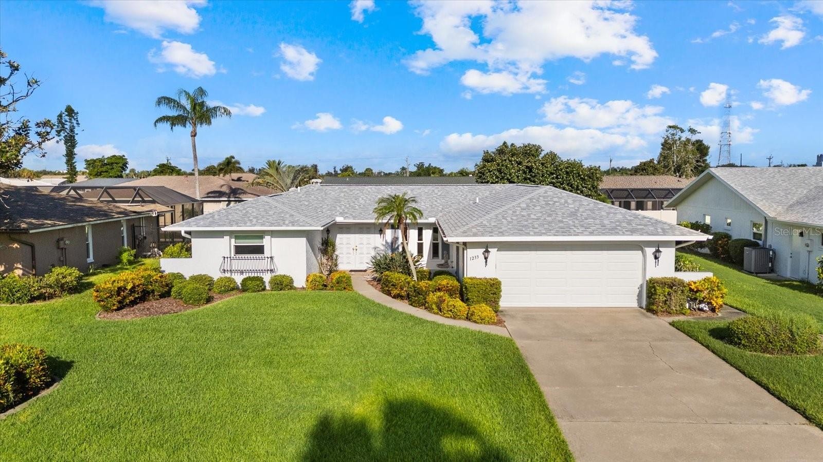 1233 PINEBROOK WAY