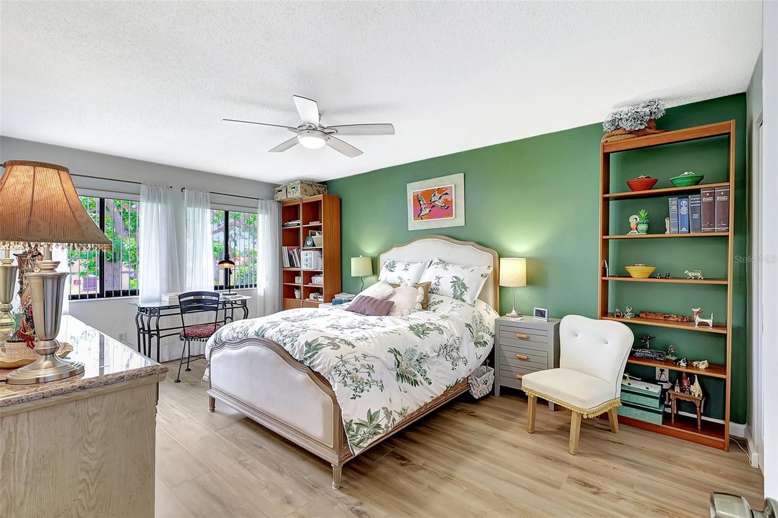 4646 LONGWATER CHASE #98